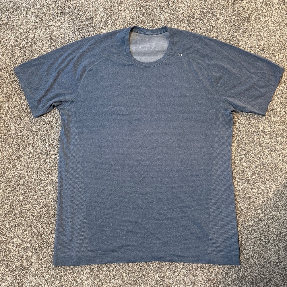 lululemon athletica Men's Metal Vent Tech Short Sleeve Shirt XL